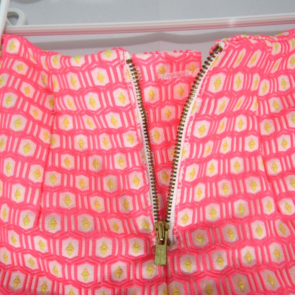 Lilly Pulitzer Shorts Size 00 Liza Hot Pink & Yellow Geometric Jacquard Back Zip - Picture 7 of 10